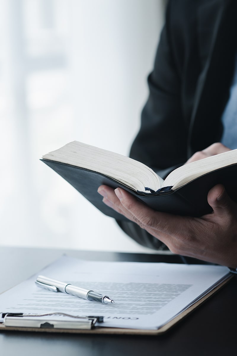 Avocat Maître Adrien Thiebaud - Honoraires Avocat Maître Adrien Thiebaud - Honoraires