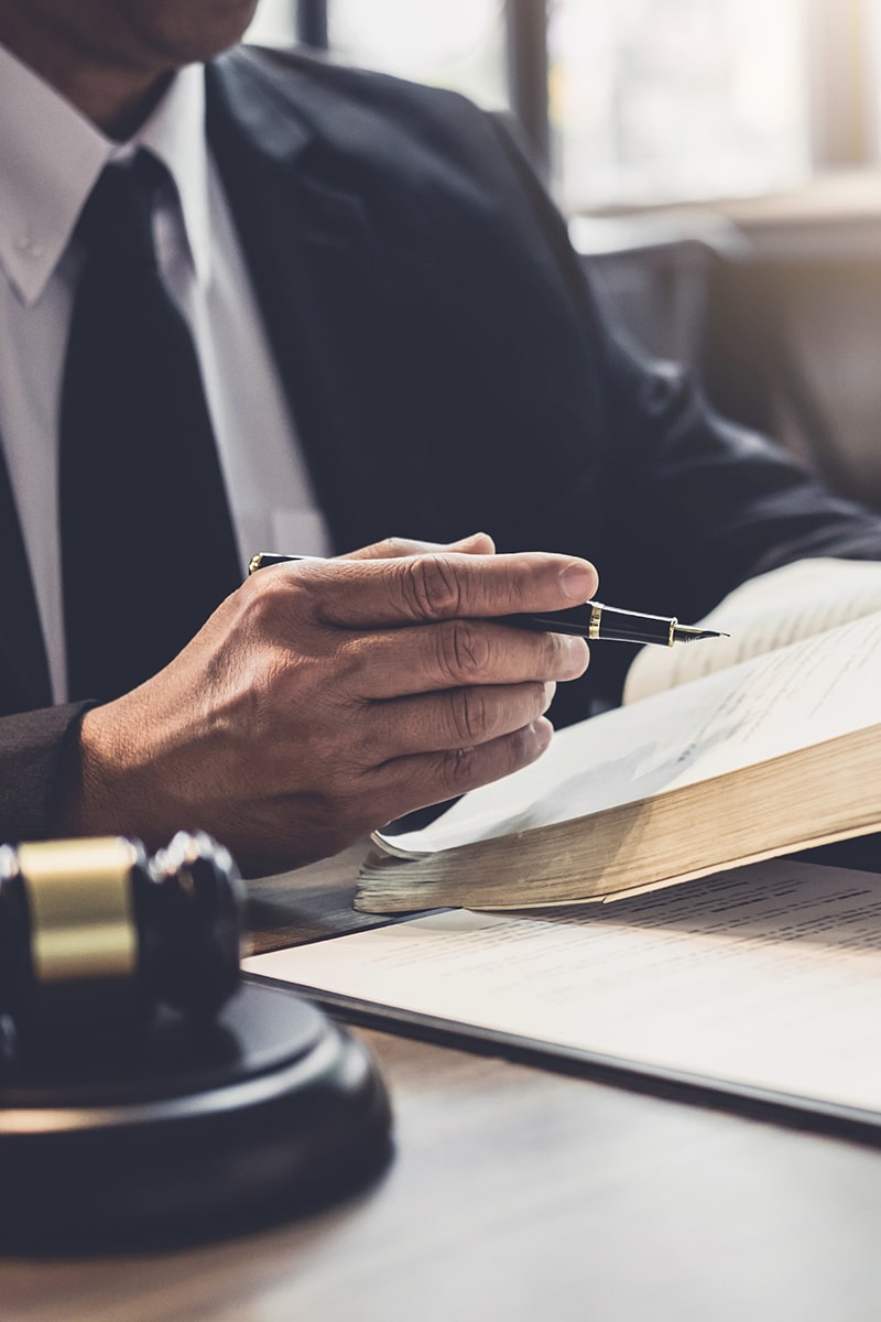 Avocat Maître Adrien Thiebaud - Services - Juridique